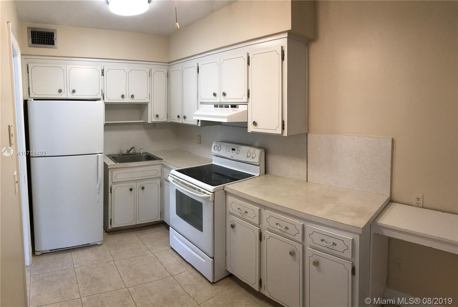 COLONIAL HOUSE CONDO - Residential Lease