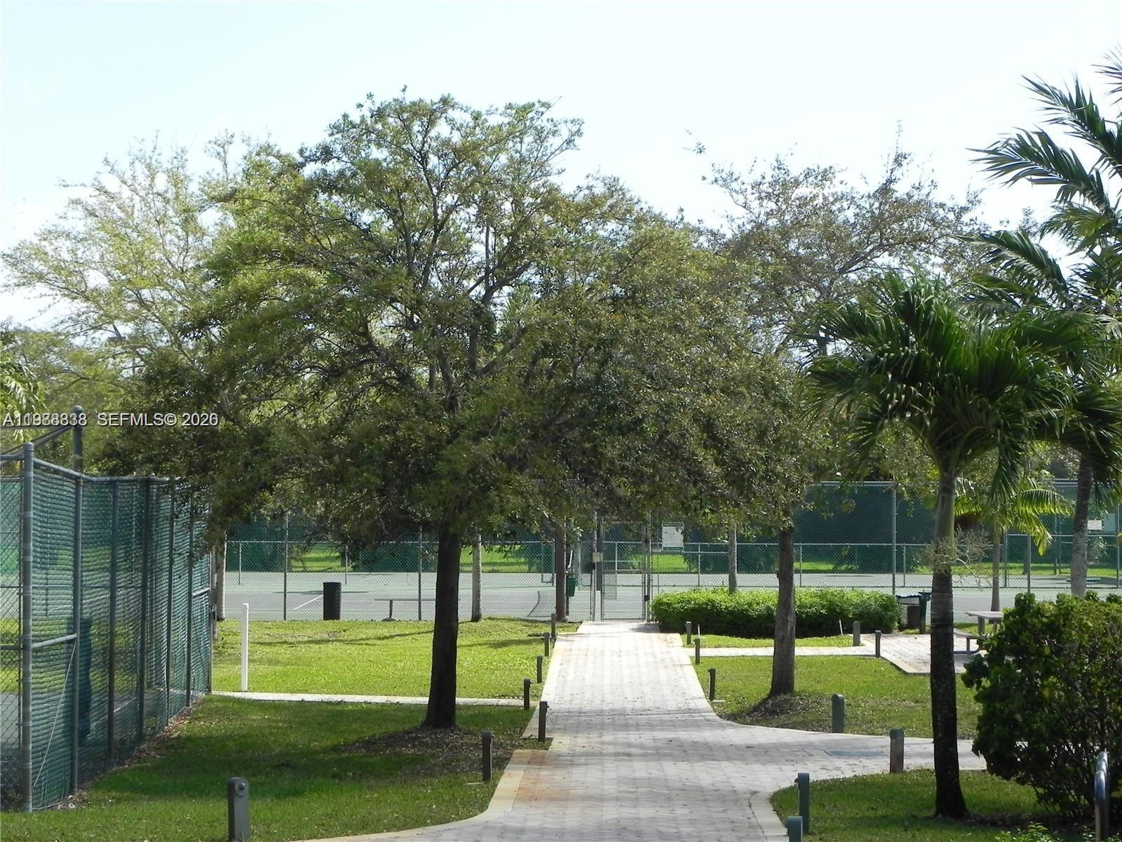 Greenglades - Residential Lease