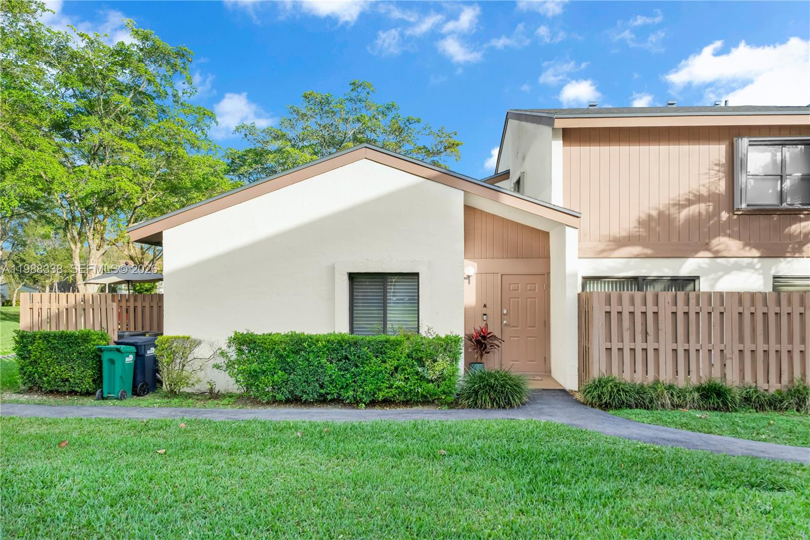 Greenglades - Residential Lease