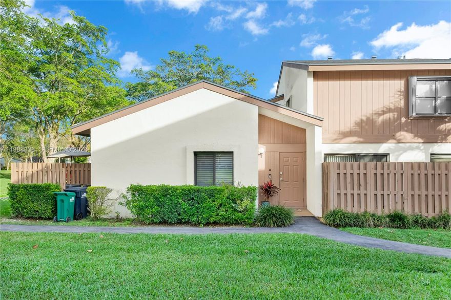 Large 1 story A model, corner unit located on a greenbelt. Completely remodeled interior including new roof and impact windows and doors. Interior flooring is wood plank style tile throughout. Modern updated kitchen with white wood cabinets , quartz counters and SS appliances. This unit is move in ready and owner will allow up to 2 small dogs with an additional $500 refundable deposit. Link to application is under brokers remarks. Rules and regulations and other information is under attachments. Move in $ includes 1st months rent + 2 months security deposit. Credit report is a must! Community offers pool, clubhouse, fitness center, tennis courts and plenty of lush green space. Text listing agent to schedule an appointment.