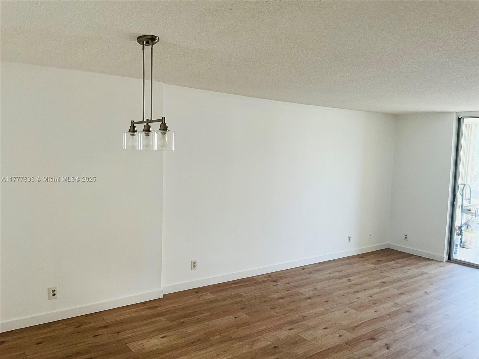 MEADOWBROOK LAKES CONDO - Residential