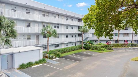 117 Royal Park Dr 3H Oakland Park FL 33309