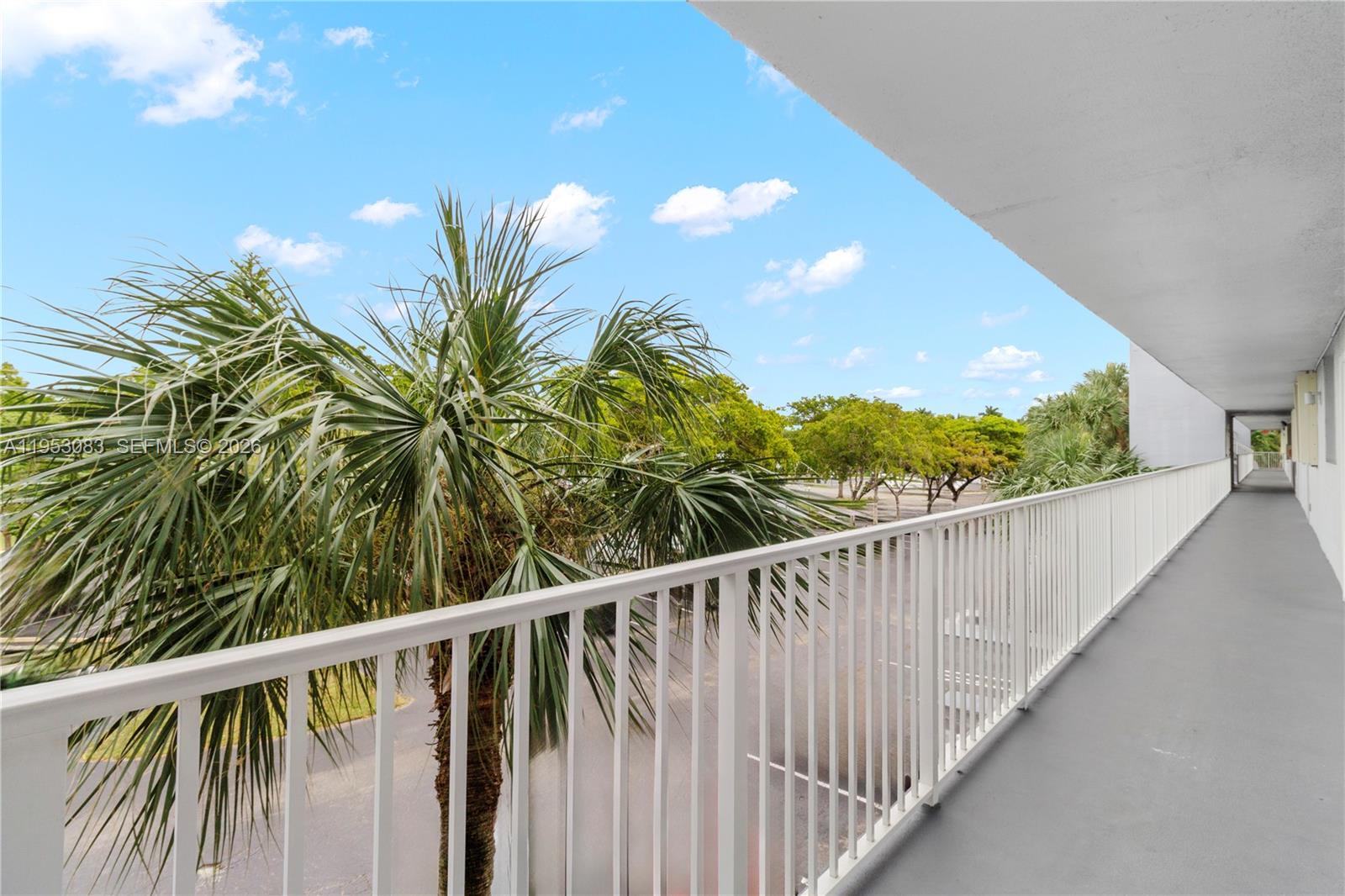 ROYAL PARK CONDO - Residential