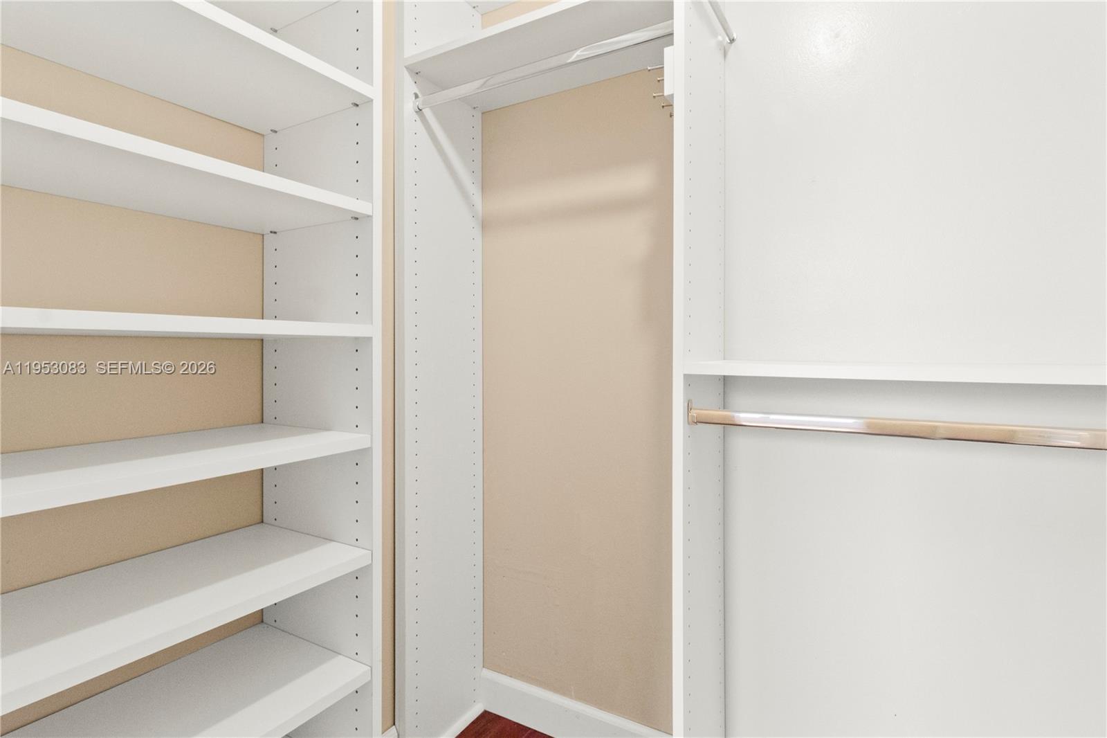 ROYAL PARK CONDO - Residential