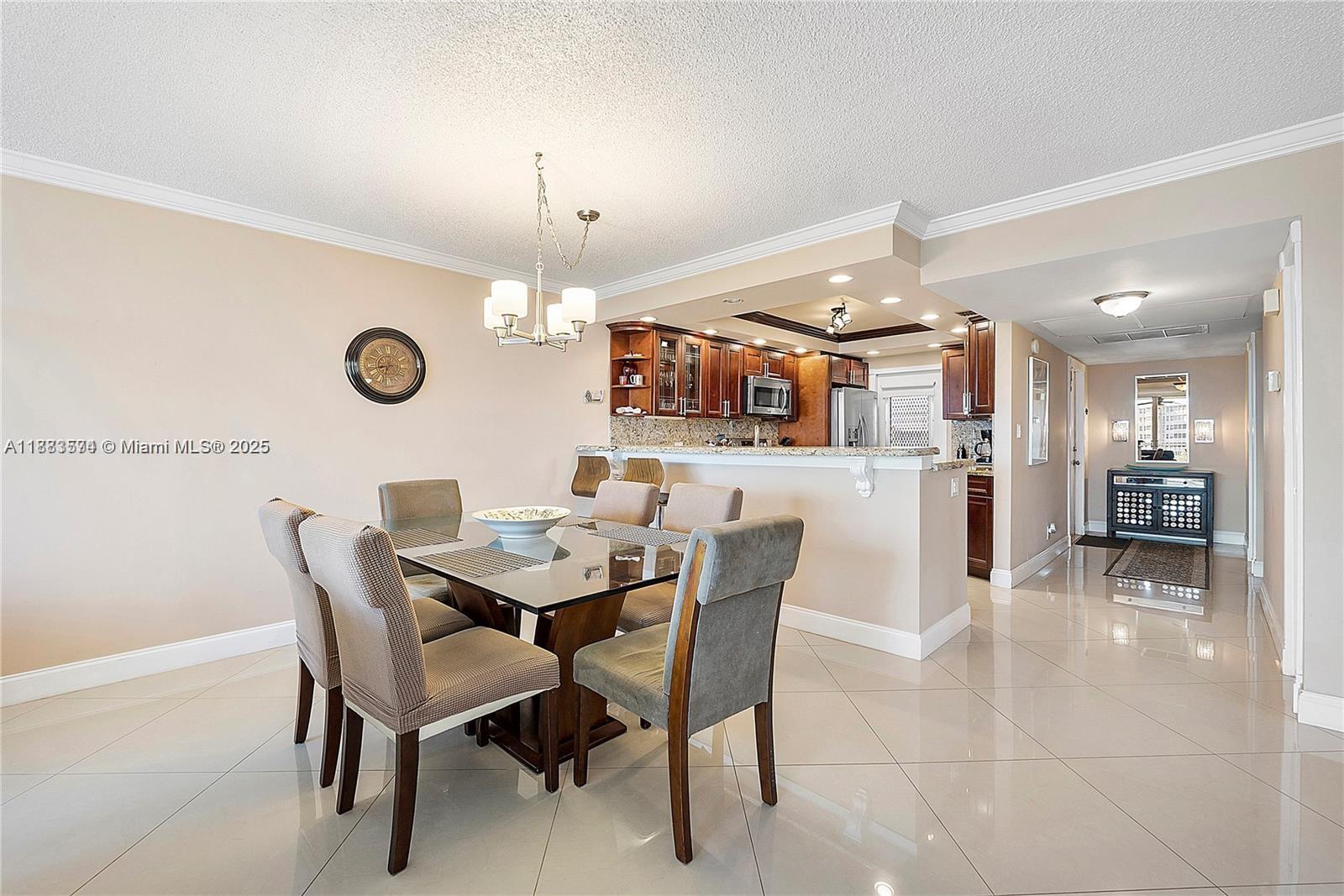 NO 39 PALM-AIRE COUNTRY C - Residential Lease
