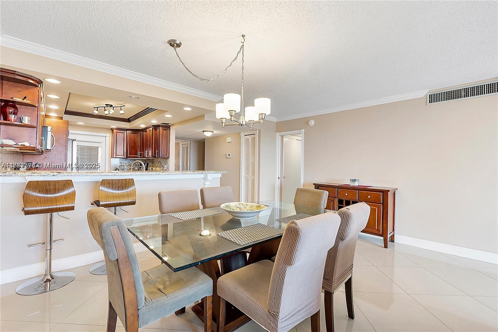 NO 39 PALM-AIRE COUNTRY C - Residential Lease