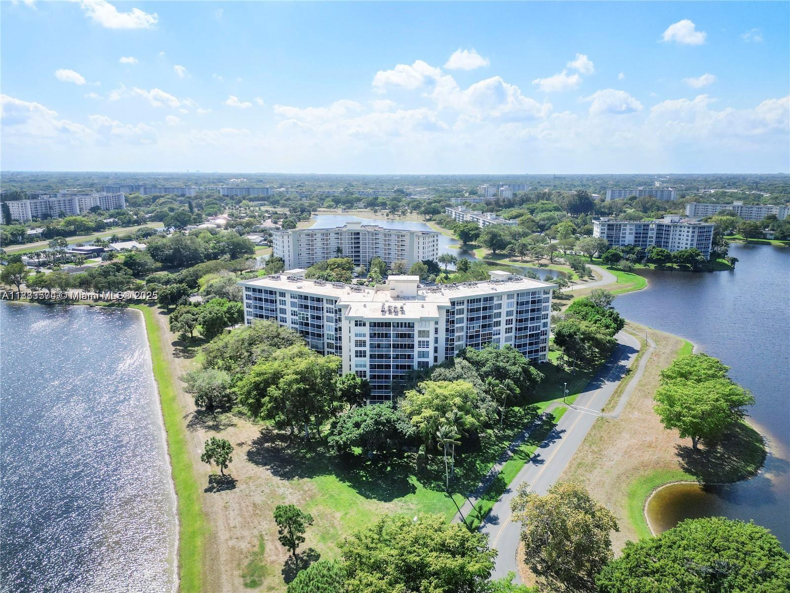NO 39 PALM-AIRE COUNTRY C - Residential Lease