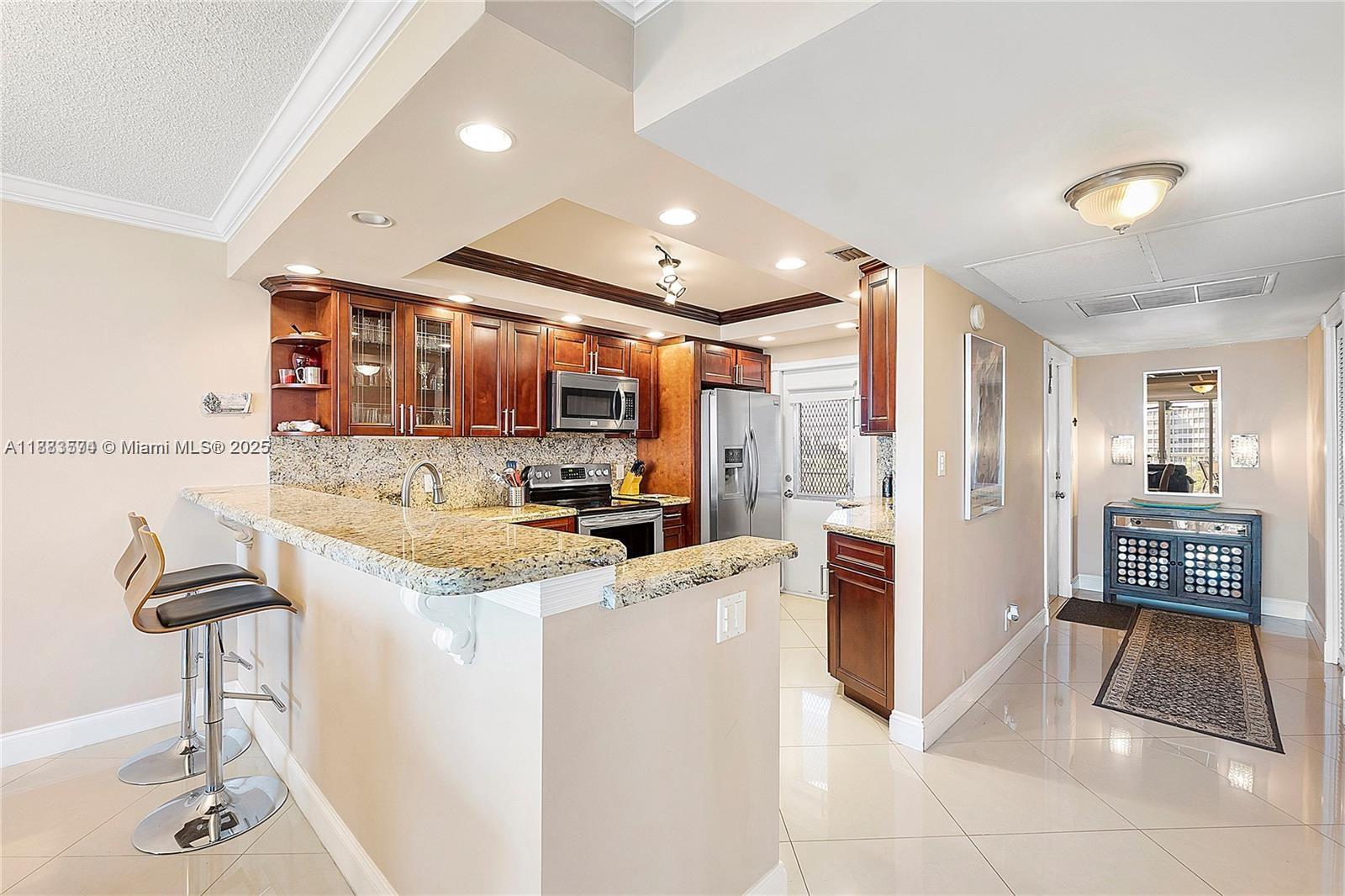 NO 39 PALM-AIRE COUNTRY C - Residential Lease