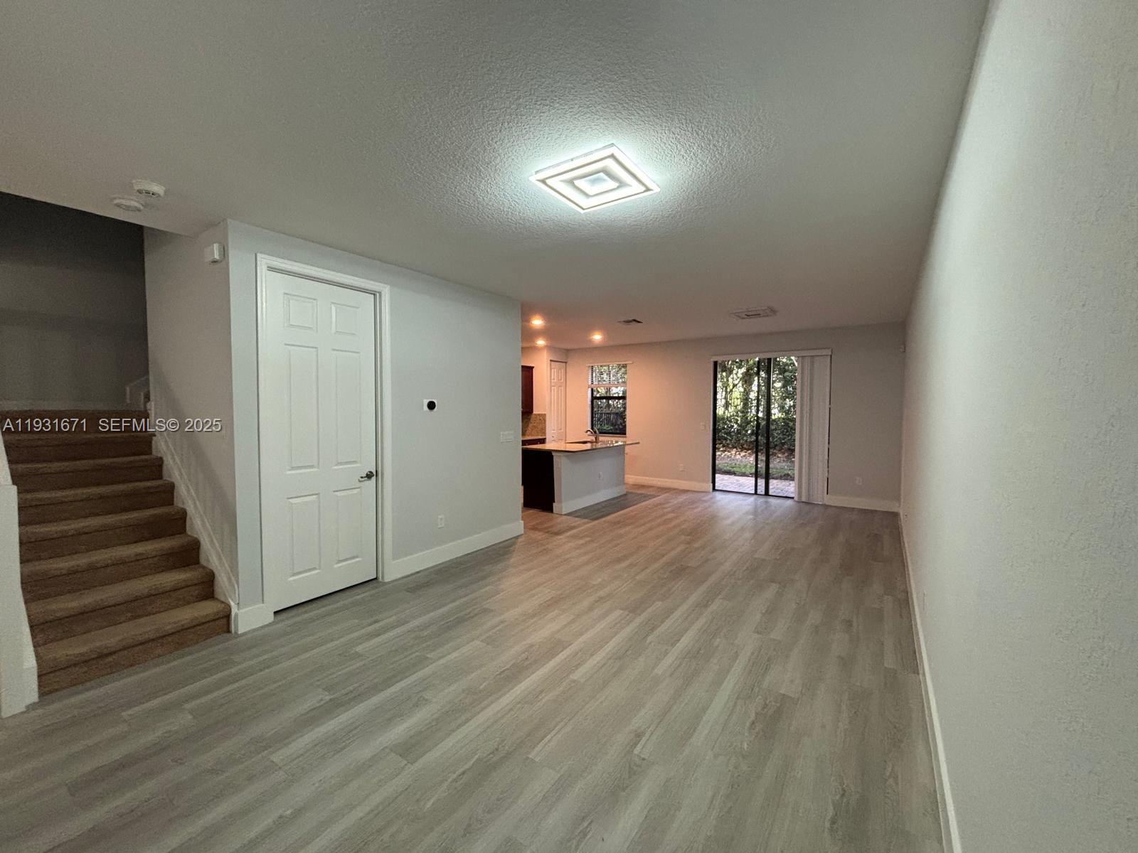 SIMONTON COURT - Residential Lease