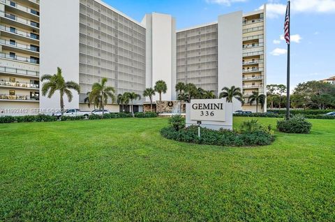 Photo of 336 Golfview Rd #311, North Palm Beach, FL 33408 (MLS # A11992462)