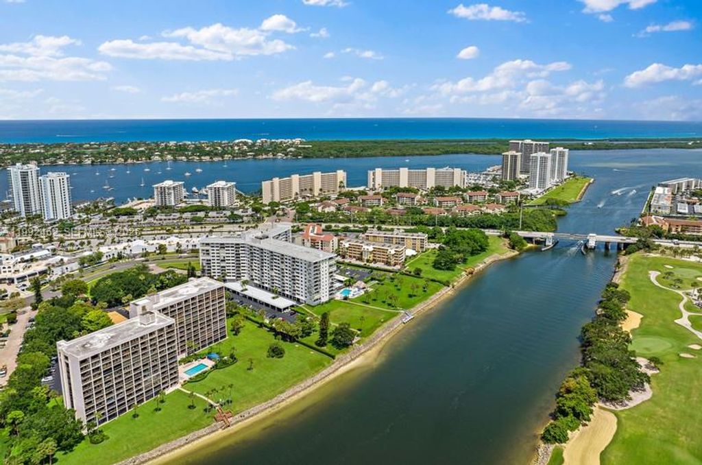 Photo of 336 Golfview Rd #311, North Palm Beach, FL 33408 (MLS # A11992462)