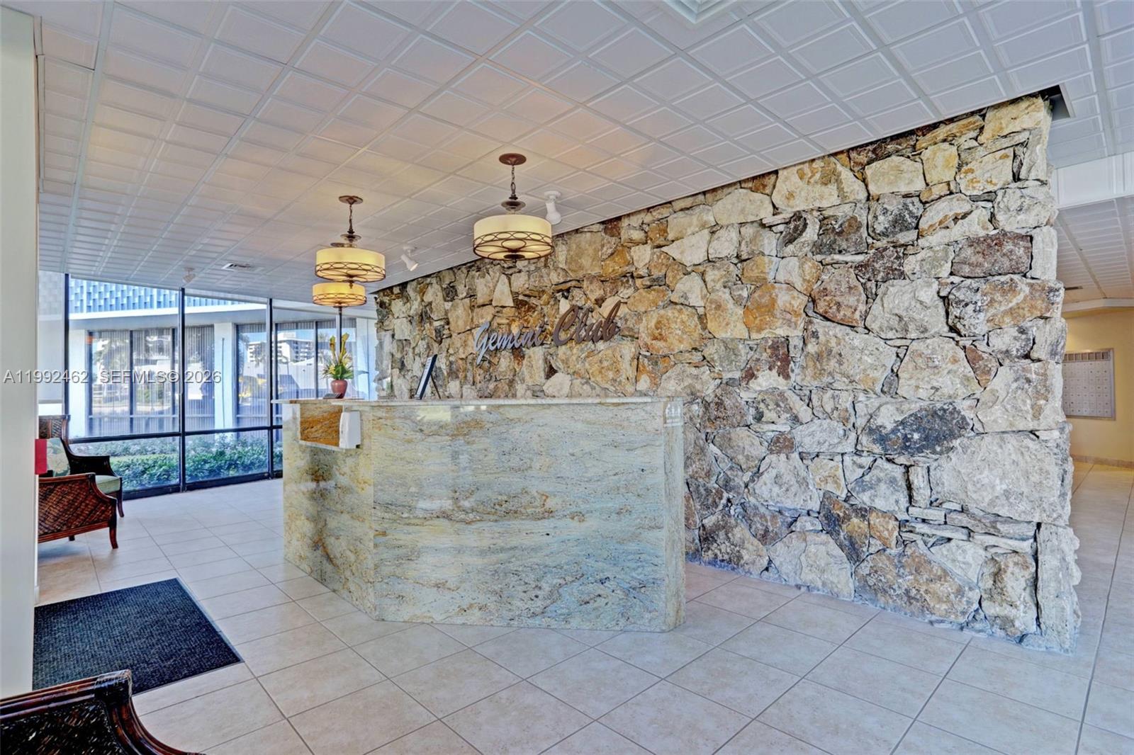 GEMINI CONDO - Residential