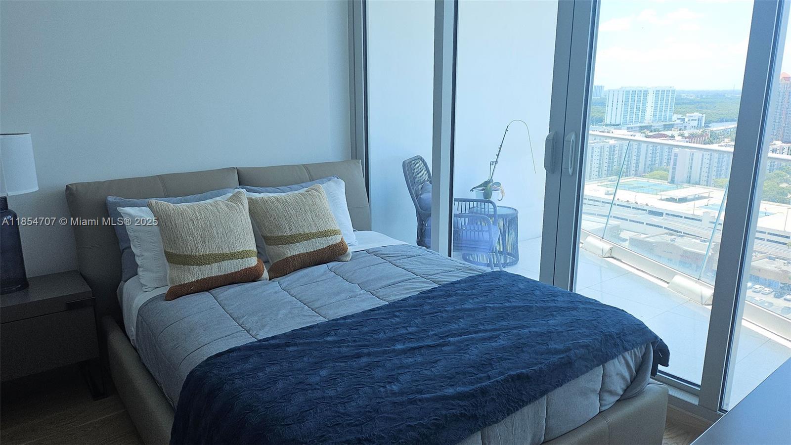 JADE SIGNATURE CONDO - Residential Lease