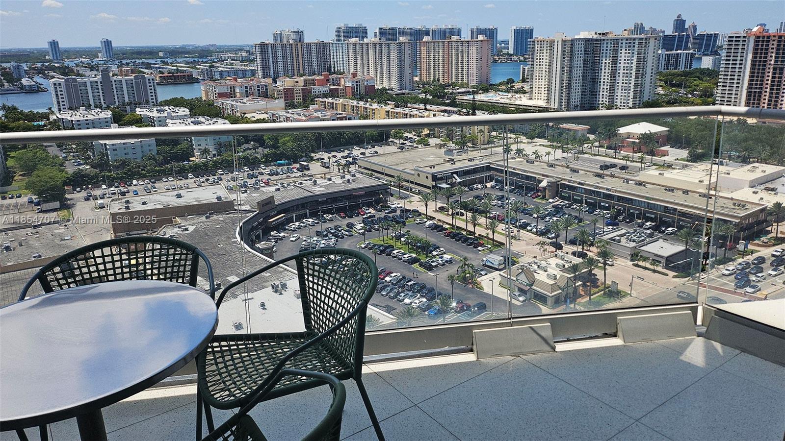 JADE SIGNATURE CONDO - Residential Lease