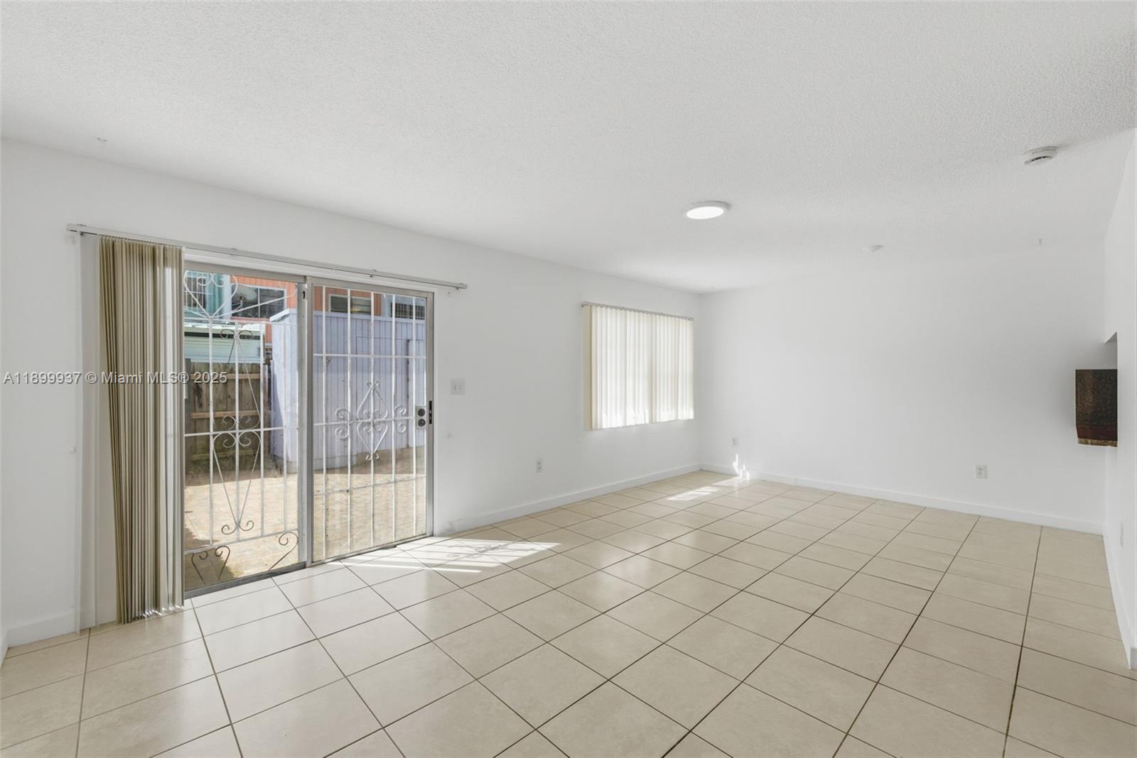 CULMER VILLAS - Residential Lease