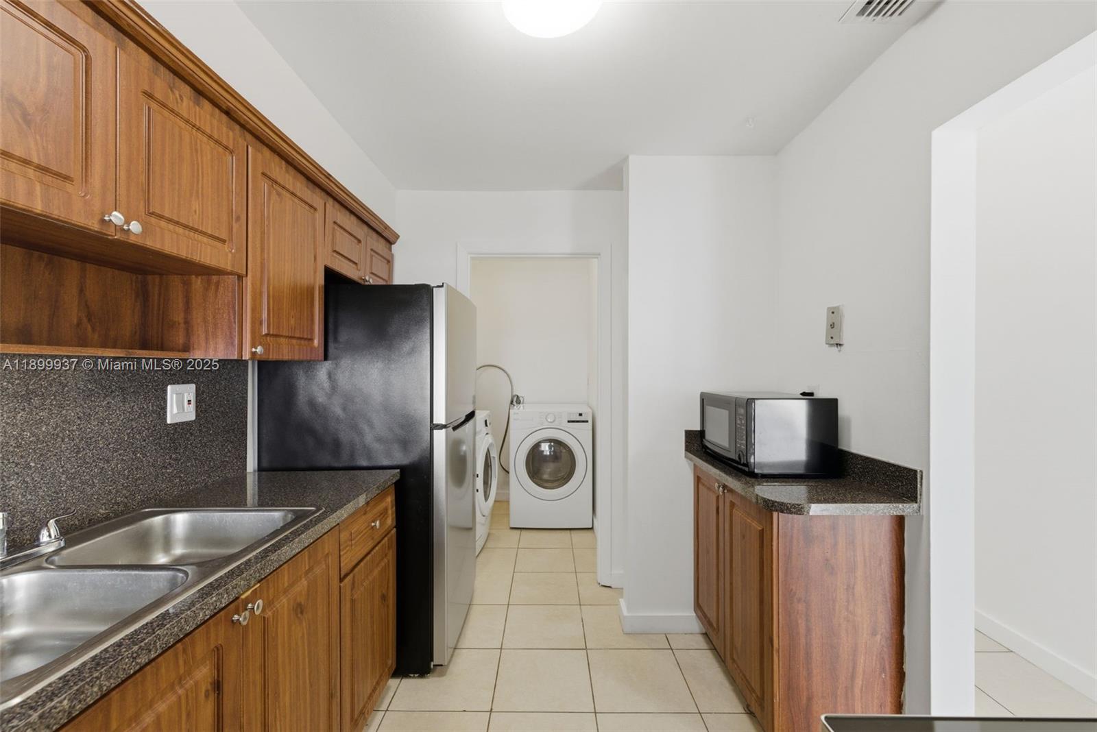 CULMER VILLAS - Residential Lease