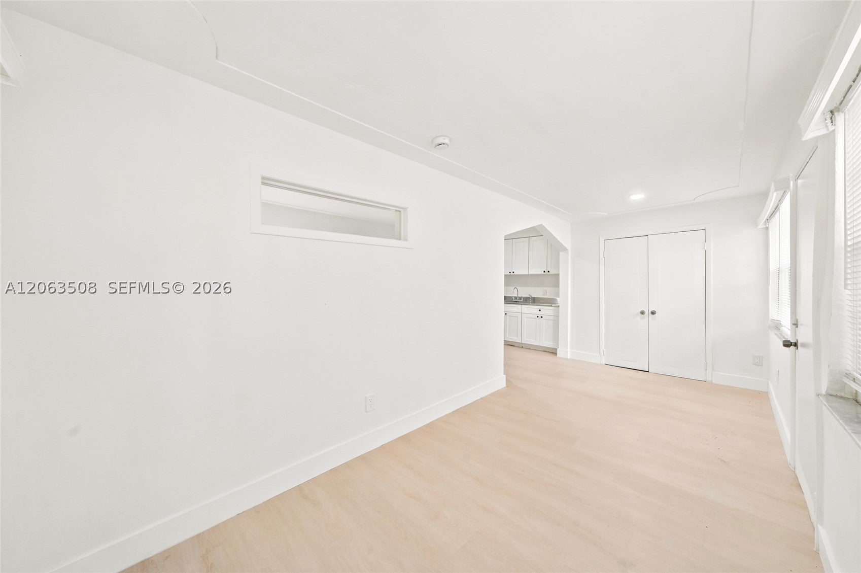 119 NE 56th St 3