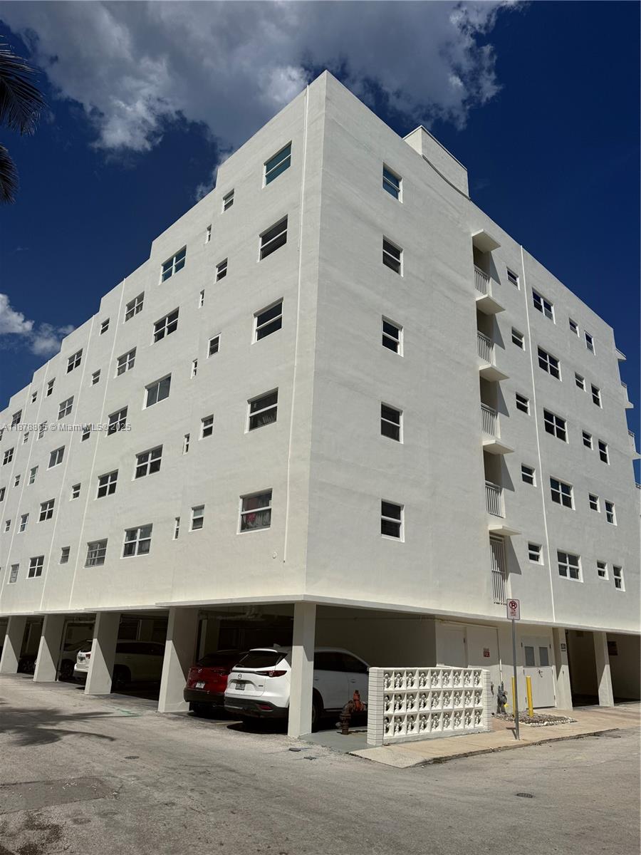 Step into beachside luxury with this newly renovated 1-bedroom, 1-bathroom apartment located directly on the ocean in Hollywood Beach. Inside, you’ll find a bright and open layout with sleek finishes, updated kitchen and bath, and a spacious bedroom designed for relaxation. Enjoy morning coffee with ocean views, spend the day with your toes in the sand, and stroll along the world-famous Hollywood Broadwalk, lined with cafes, restaurants, and shops. Whether you’re seeking a full-time residence, a vacation escape, or a high-demand investment property, this home offers unmatched value and location in one of South Florida’s most sought-after beachfront communities.