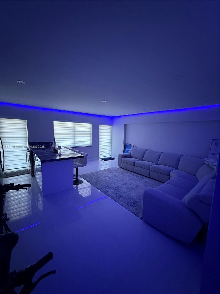 ANDORIC APTS CO-OP - Residential