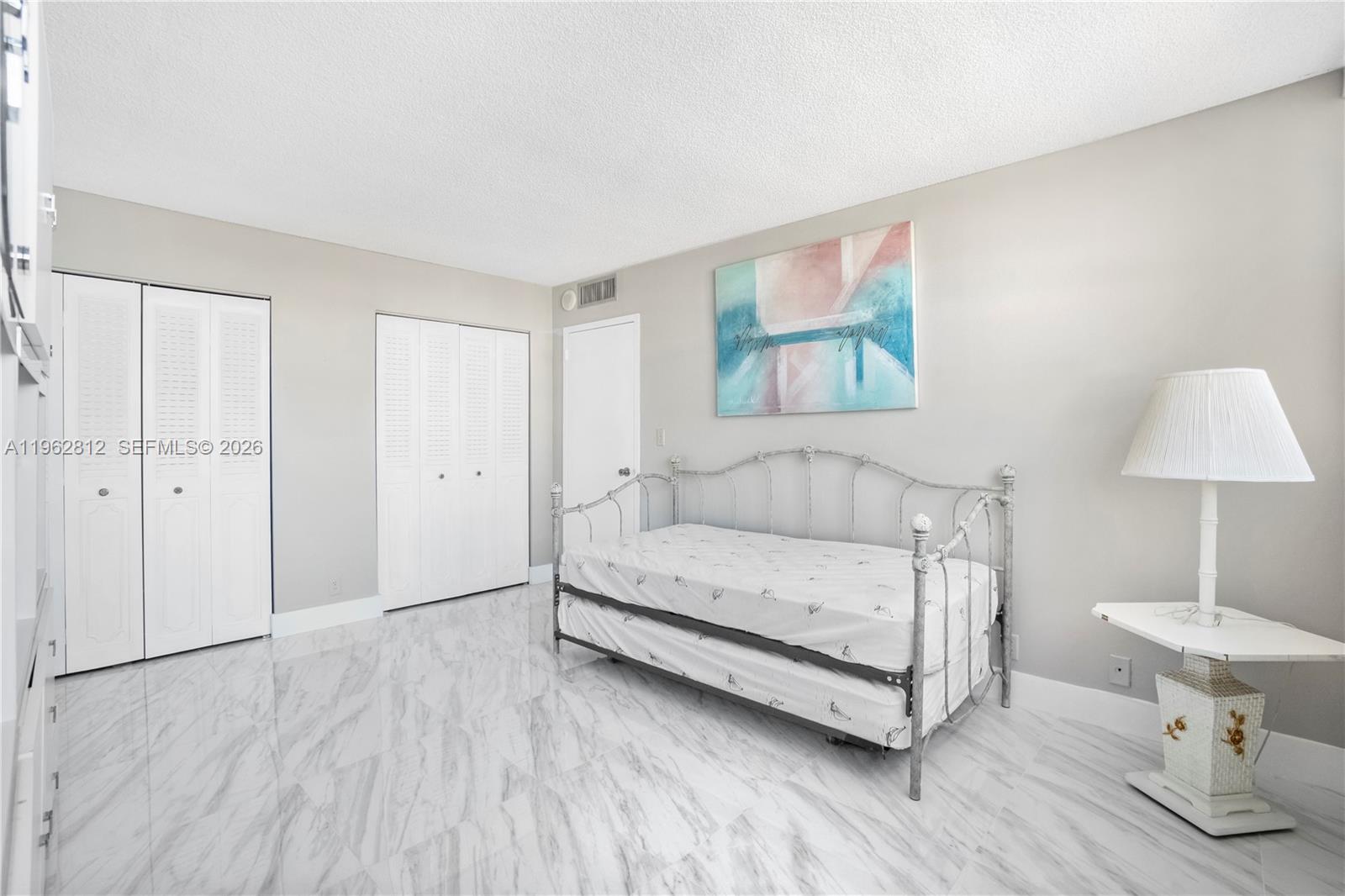 LAKE POINT TOWER CONDOMIN - Residential