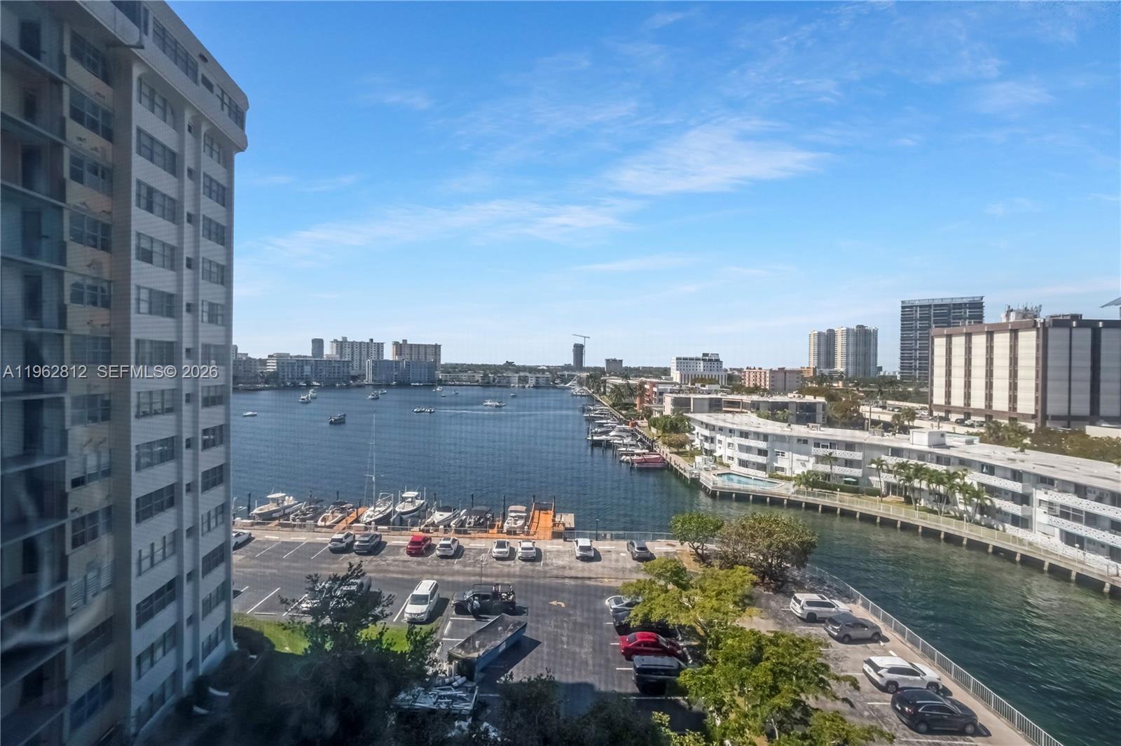 LAKE POINT TOWER CONDOMIN - Residential