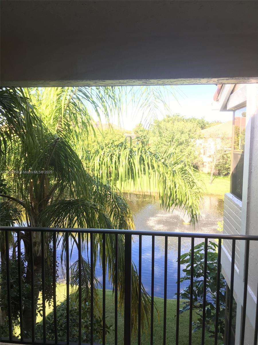 Beautiful and spacious 2bedrooms/2bathrooms located in the gated community of Grand Marquis featuring a beautiful lake view. Condo comes with 2 assigned parking spaces. Washer and dryer located within the unit! Community offers tennis court, pool and gym access. Water & sewer included in rent. Great location - nearby Sawgrass mall, restaurants and major highways access.
