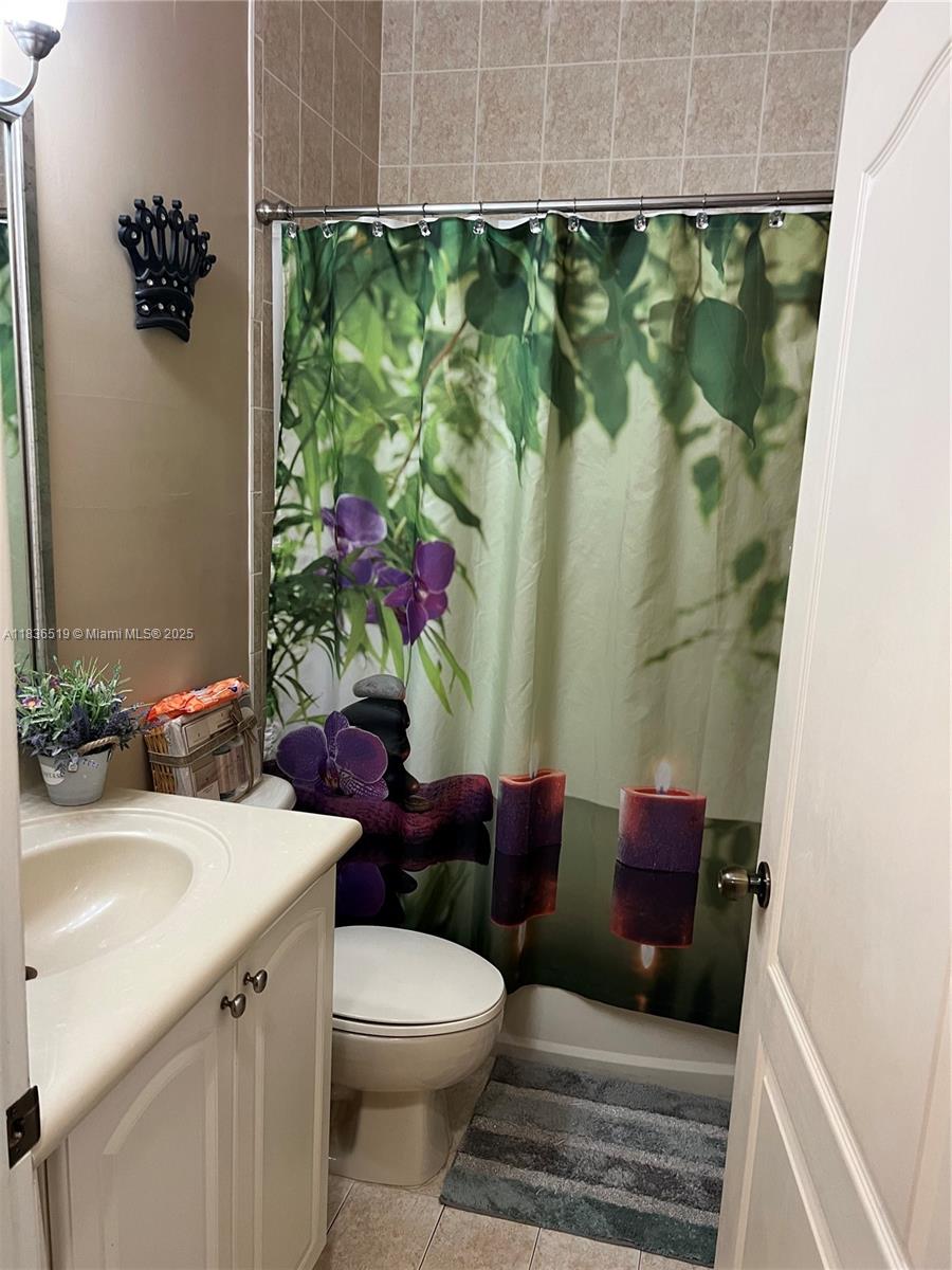 CENTURY GARDENS - Residential