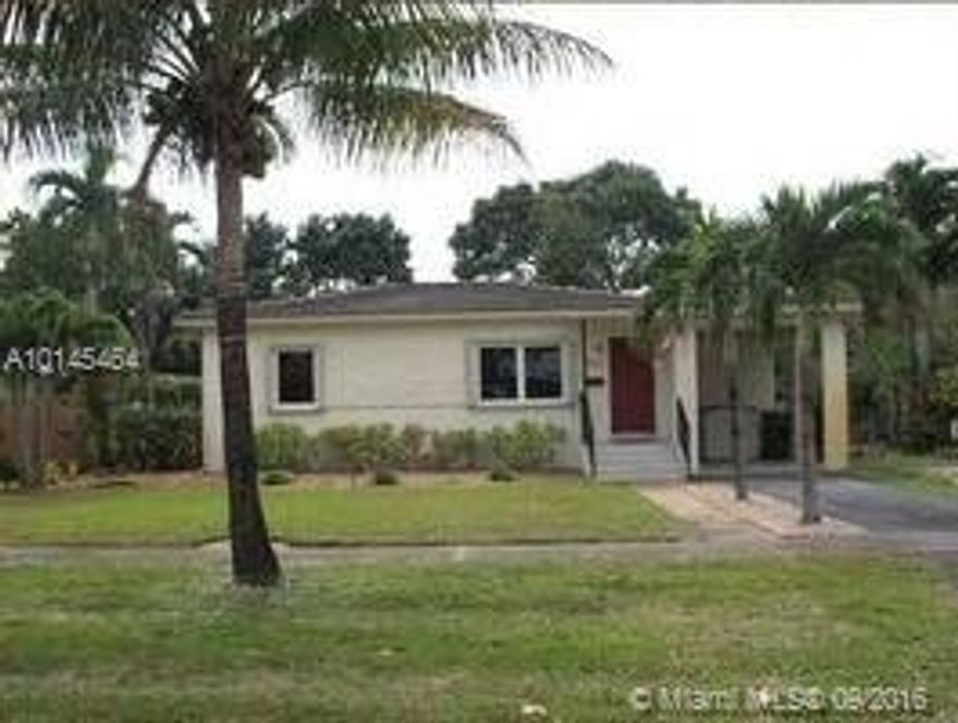 Well maintained home with fully enclosed & air conditioned Florida/Sunroom overlooking spacious fenced backyard. Backyard  features large open patio & covered patio areas. Enjoy plenty of fresh fruit - mangos, avocados, bananas & mulberries. Underground electric & phone lines leave open & clear views in backyard.  Hardwood floors in living room & bedrooms. Home boasts crown molding, tankless hot water & accordion shutters. Gas available for gas stove. Newer windows & A/C. Upgraded electric.