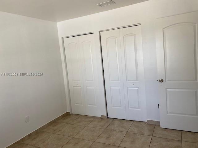 HOLLYWOOD LITTLE RANCHES - Residential Lease