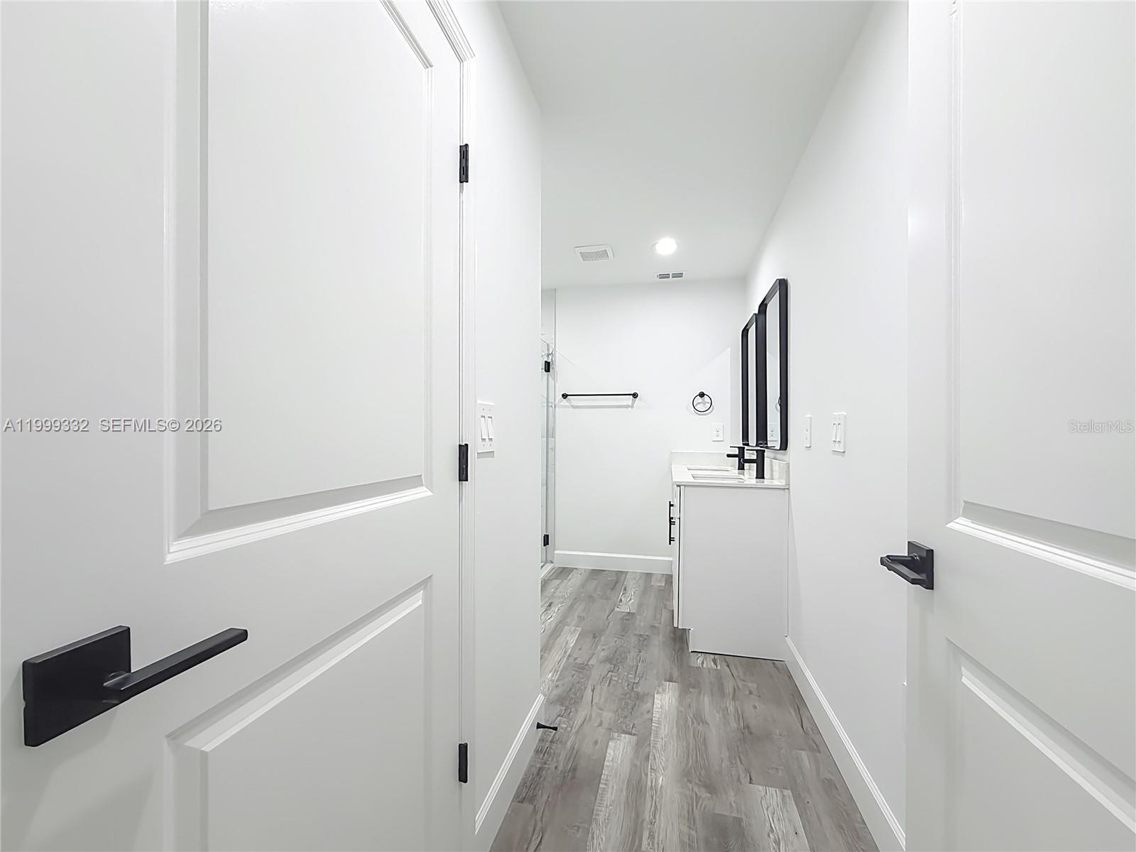 SILVER SPGS SHORES UN 25 - Residential