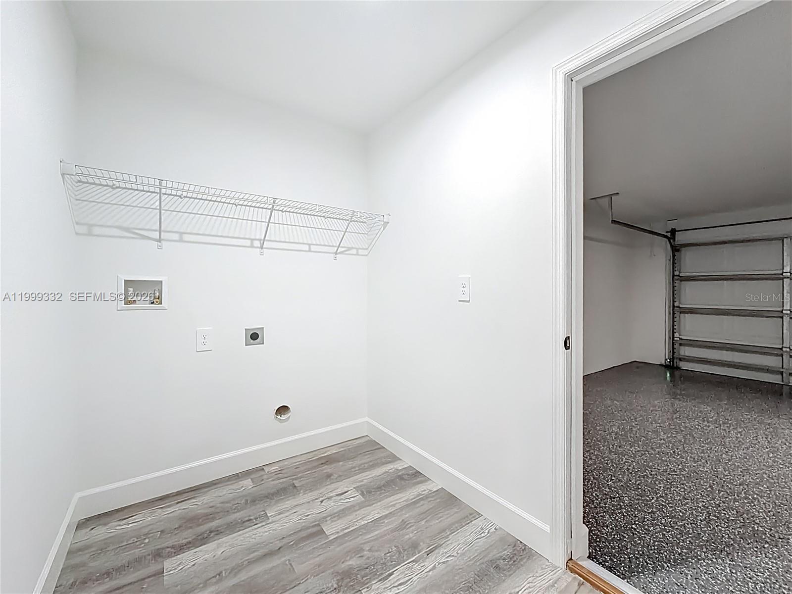 SILVER SPGS SHORES UN 25 - Residential