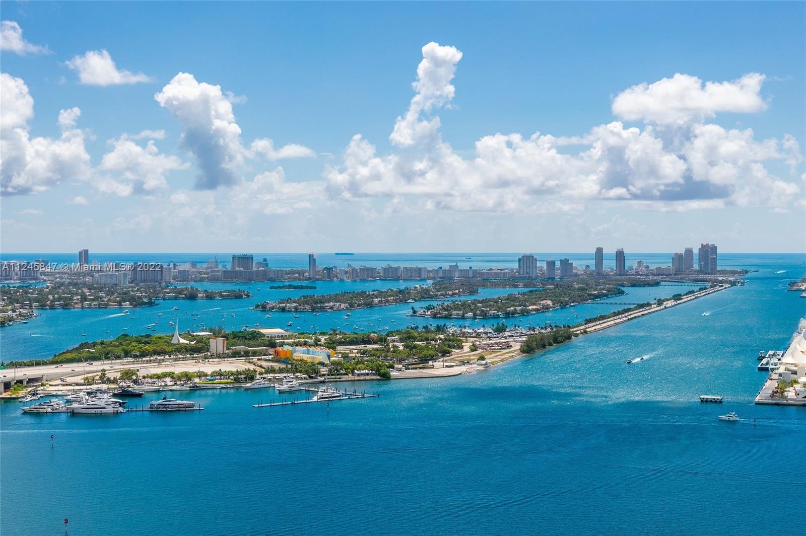 TEN MUSEUM PK RESIDENTIAL - Residential