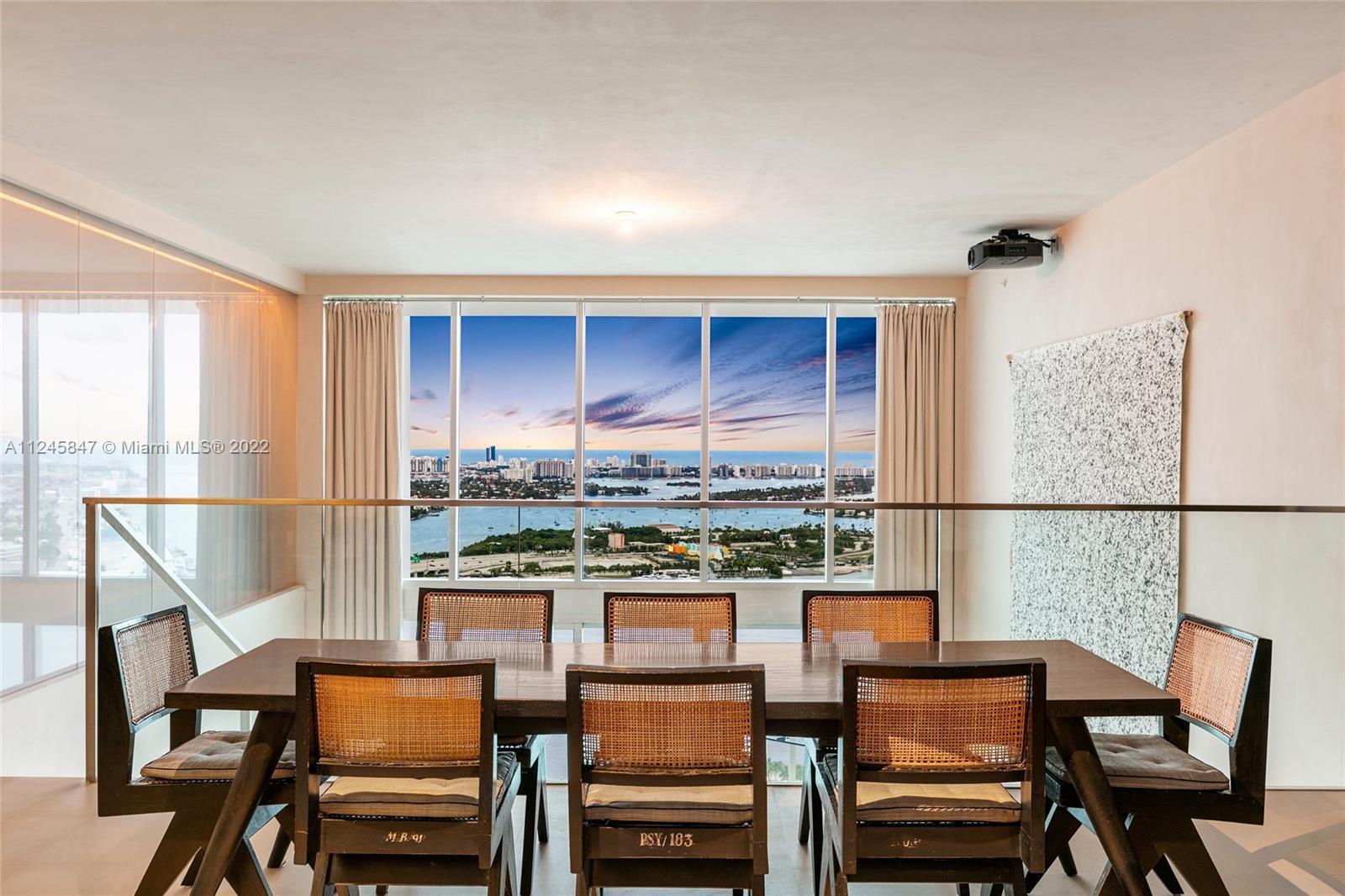 TEN MUSEUM PK RESIDENTIAL - Residential