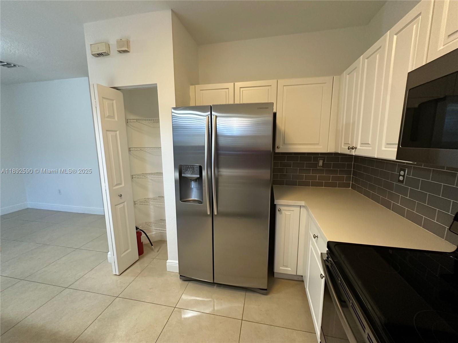 LAKES BY THE BAY CEE - Residential Lease