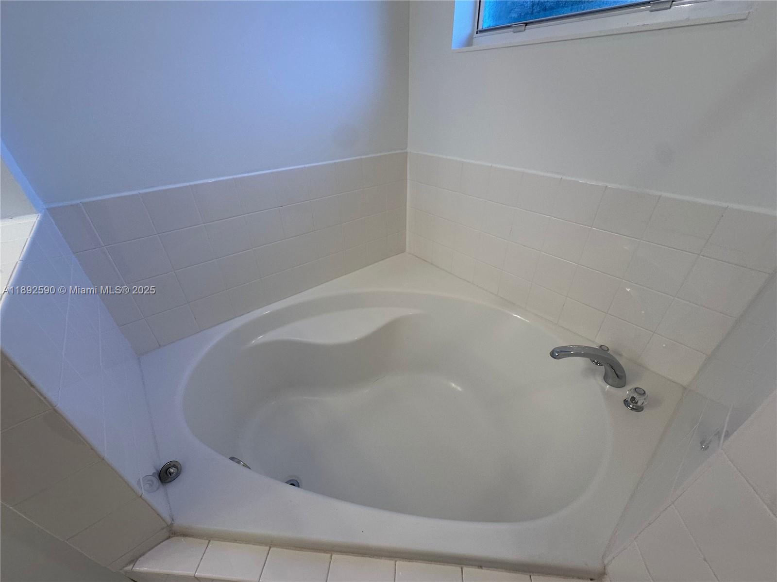 LAKES BY THE BAY CEE - Residential Lease