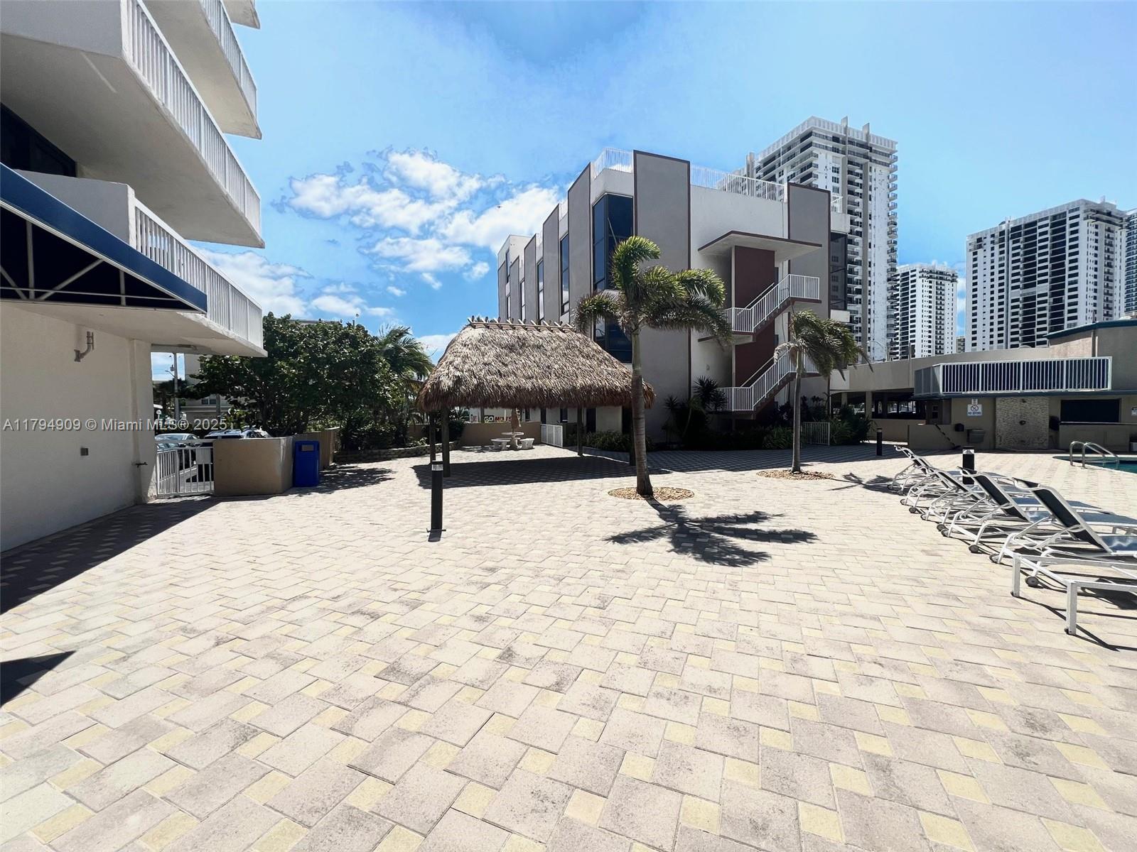 ALLINGTON TOWERS NORTH CO - Residential