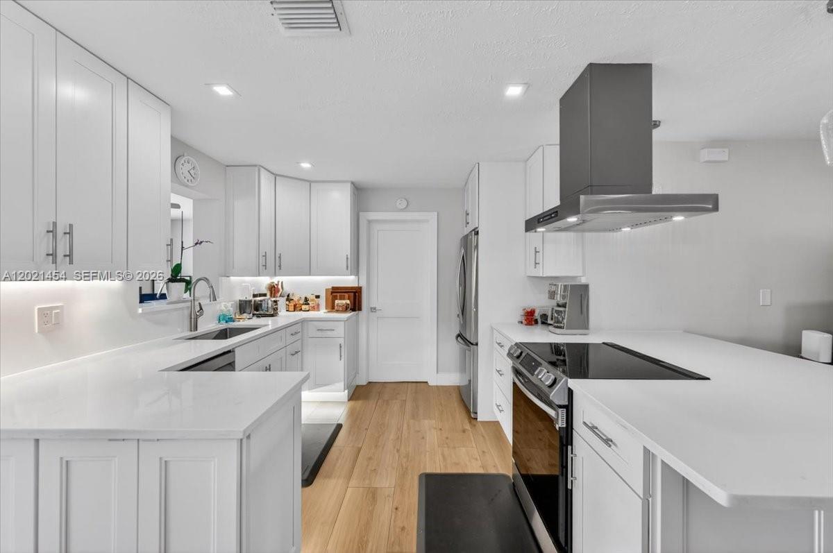 ALMAR ESTATES RESUB - Residential
