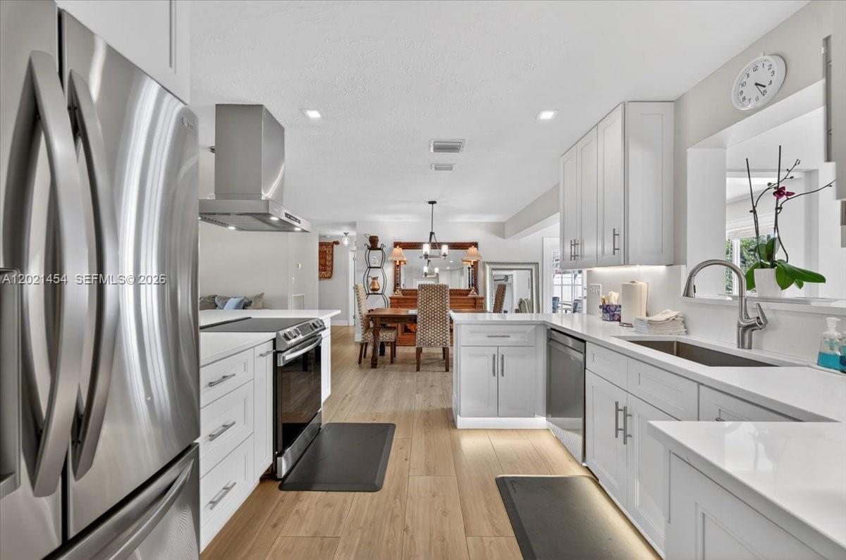 ALMAR ESTATES RESUB - Residential