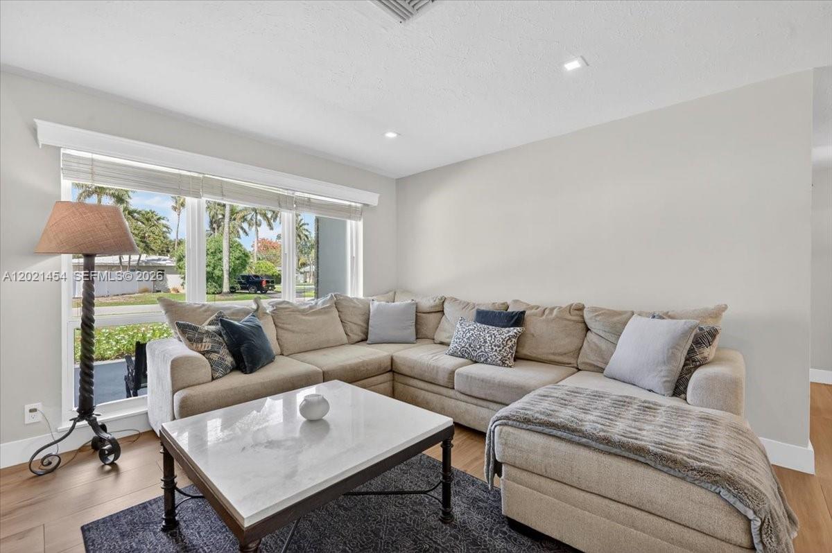 ALMAR ESTATES RESUB - Residential
