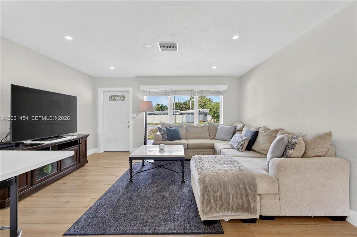 ALMAR ESTATES RESUB - Residential