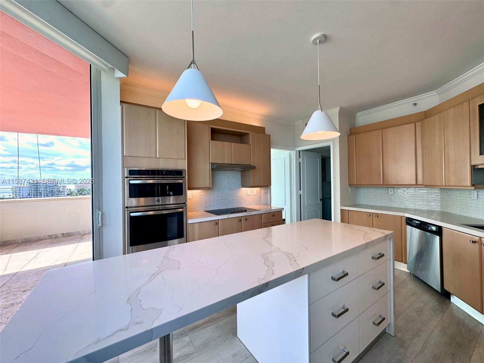 PORTOFINO TOWER CONDO - Residential