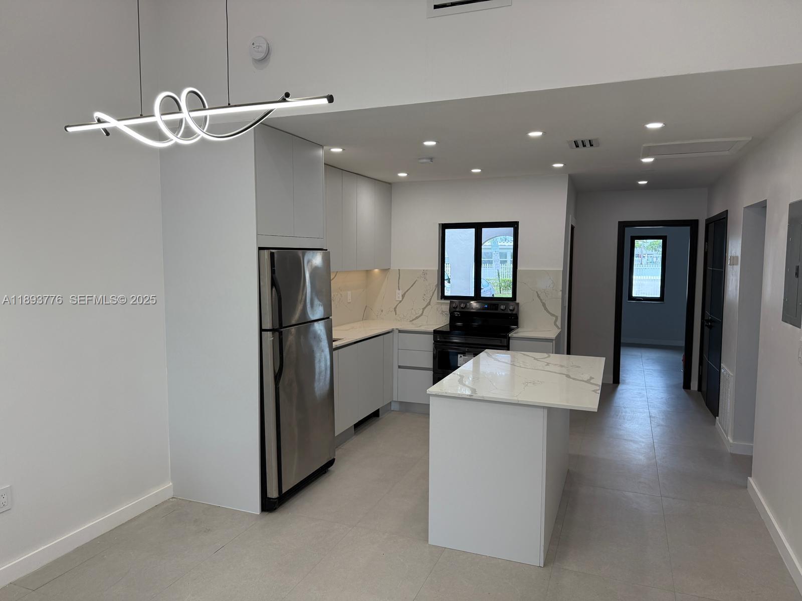 LA BEAU ACRES 2 - Residential