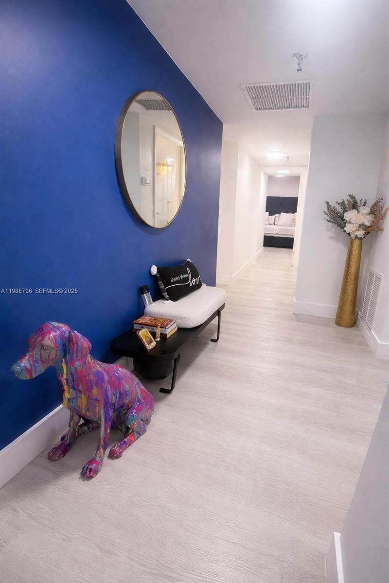 CEDAR GLENN CONDO APTS EA - Residential