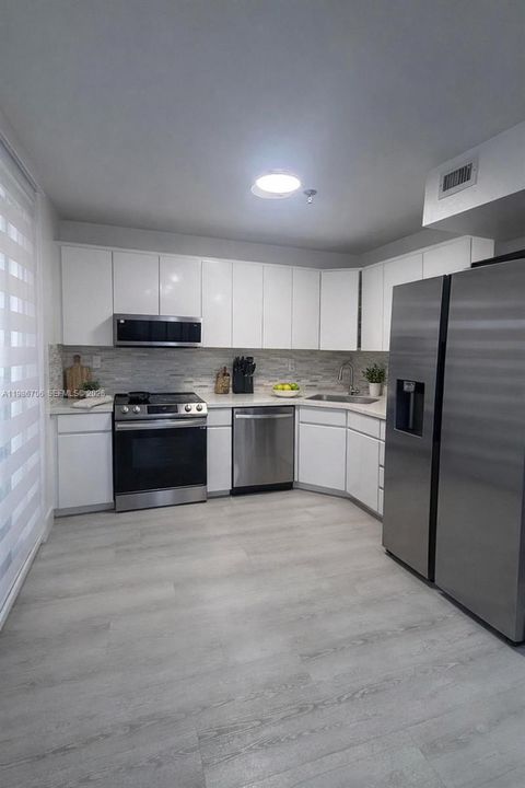 671 NE 195th St 219-E Miami FL 33179