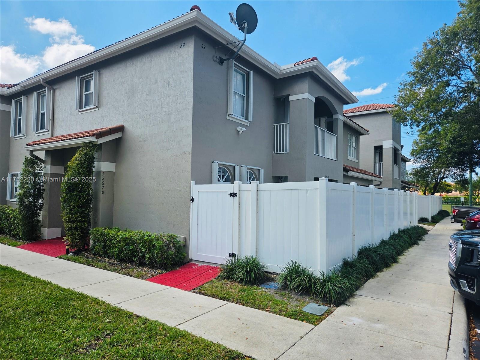 12678 Sw 54th Ct 12678, Miramar, Broward County, Florida - 3 Bedrooms  
2 Bathrooms - 