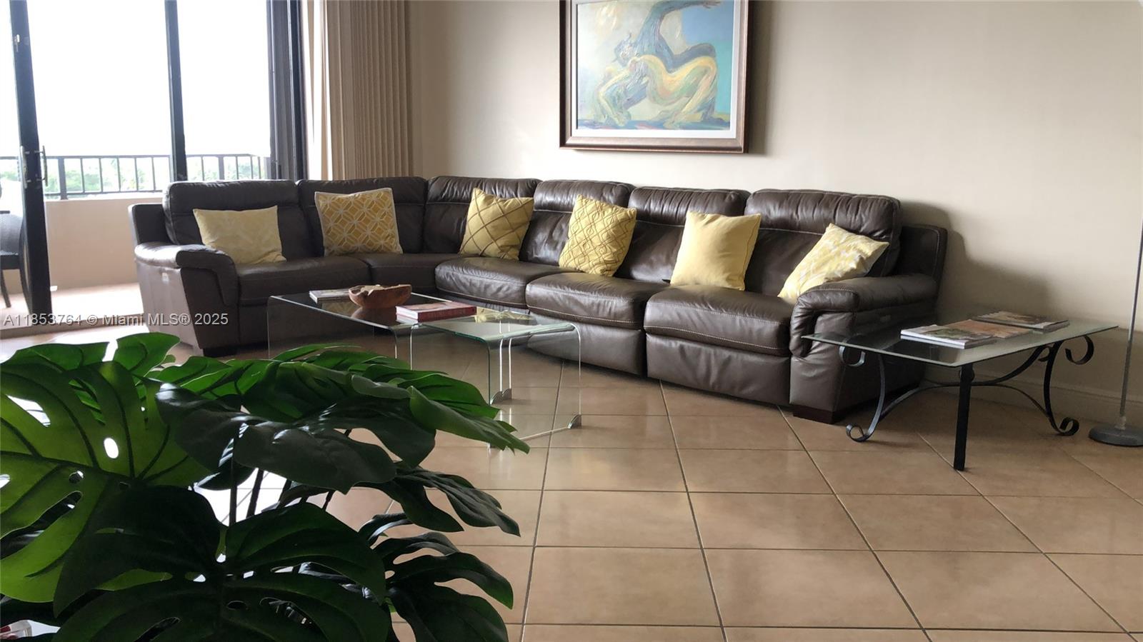 THE EMERALDBAY @ KEY COLO - Residential Lease