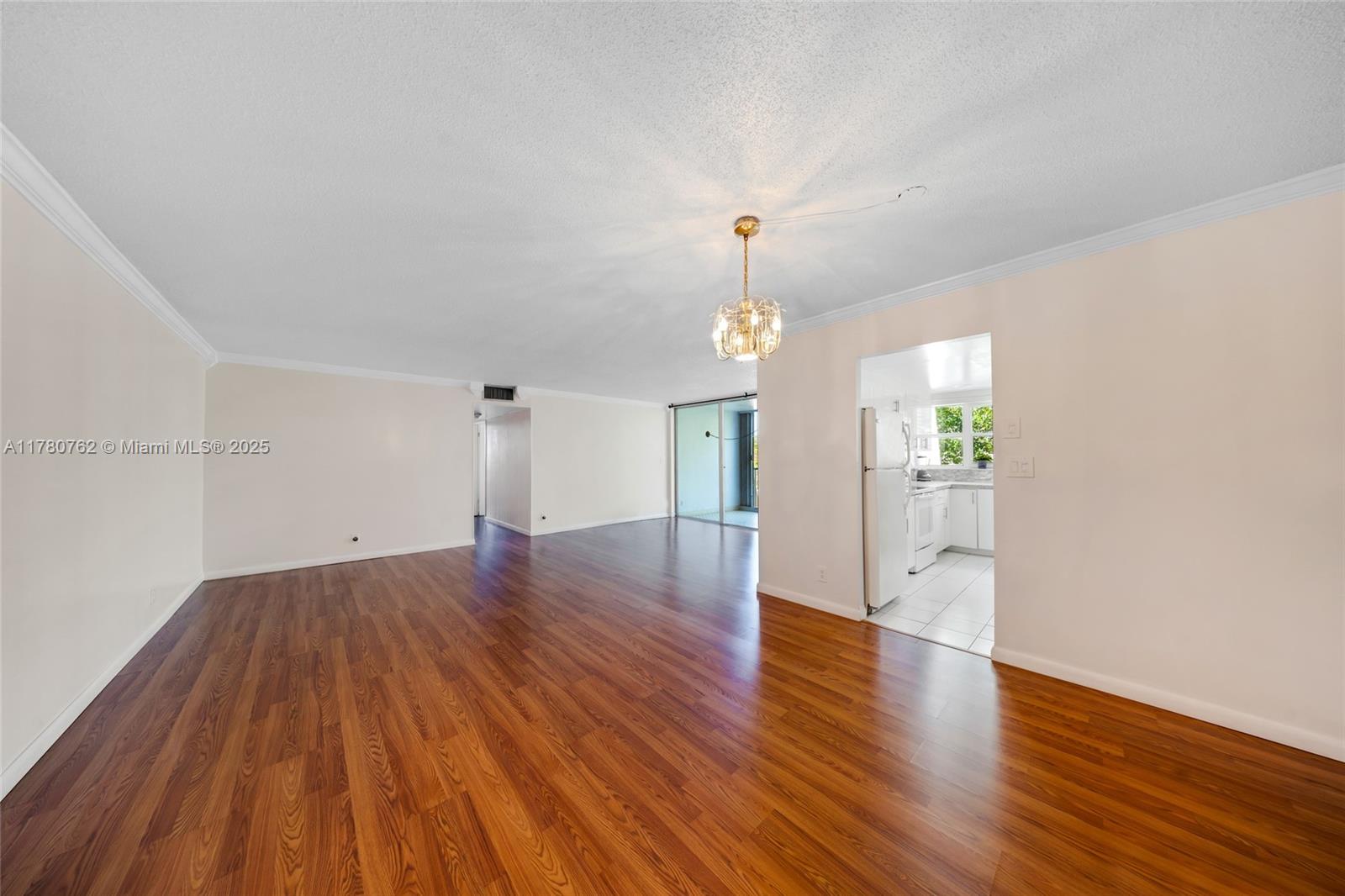 LAKE PARK CONDO NO 1 - BL - Residential