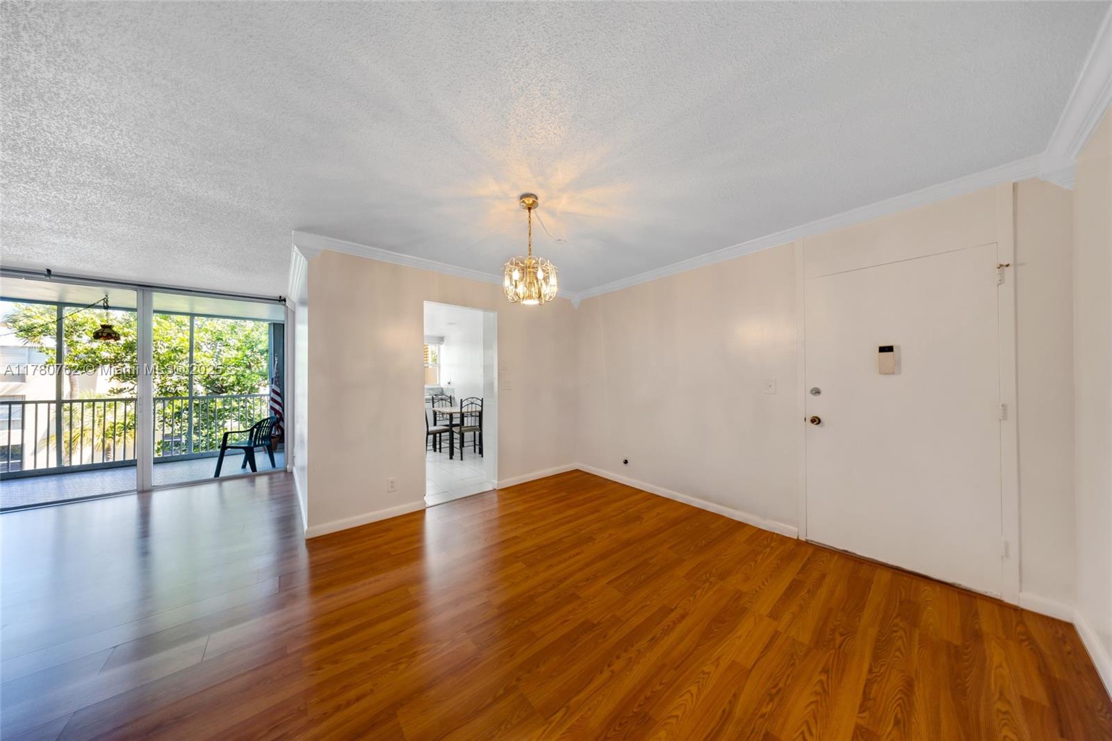 LAKE PARK CONDO NO 1 - BL - Residential