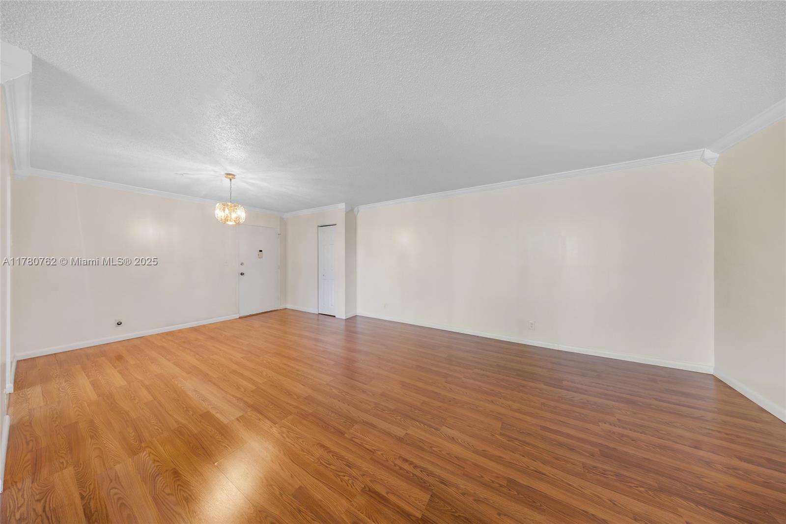 LAKE PARK CONDO NO 1 - BL - Residential