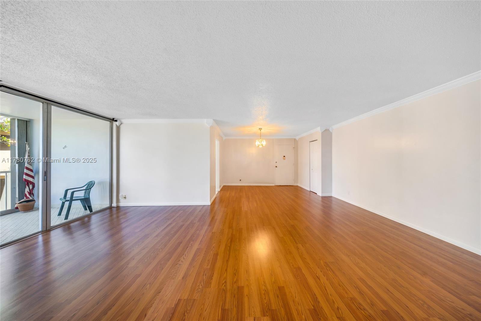 LAKE PARK CONDO NO 1 - BL - Residential